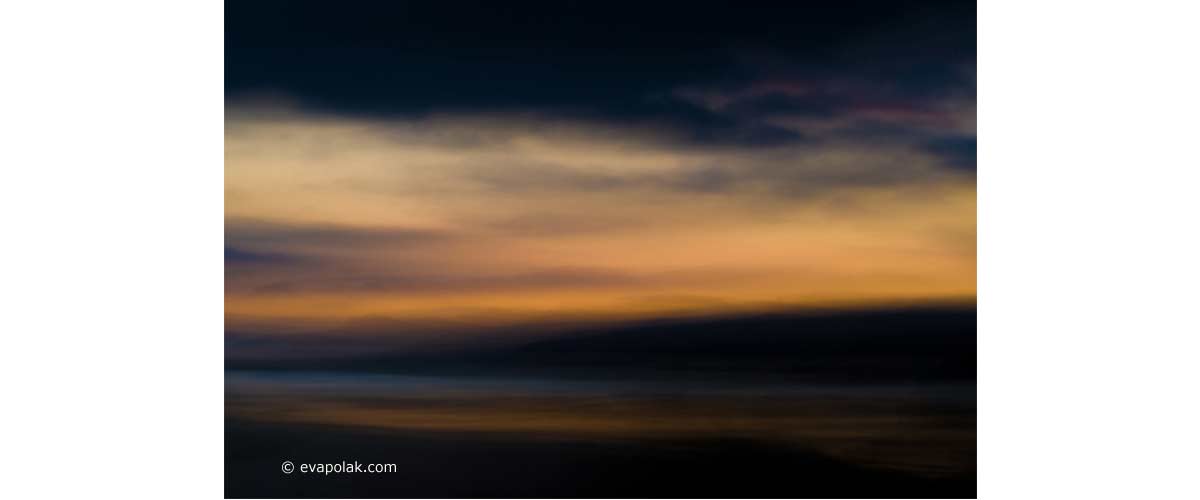 Photograph taken at Piha Beach by Eva Polak